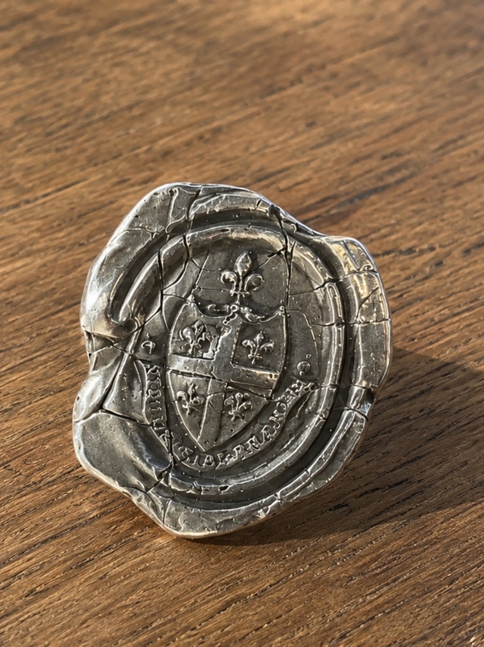 Pyrrha five Fleur de lys Silver discontinued Ring 8 virtue is its own reward